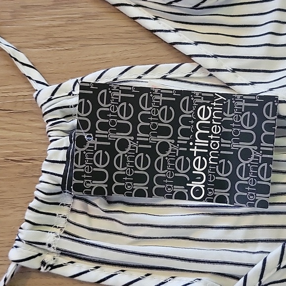 Dress - Picture 4 of 4